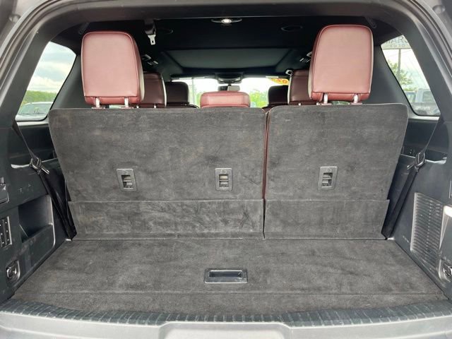 Used 2023 Ford Expedition Limited AWD/4WD image 5