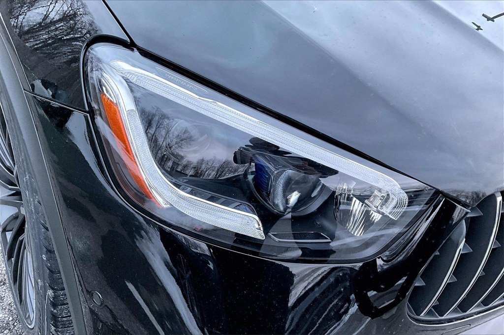 Used 2021 Mercedes-Benz GLC 63 AMG 4MATIC image 32