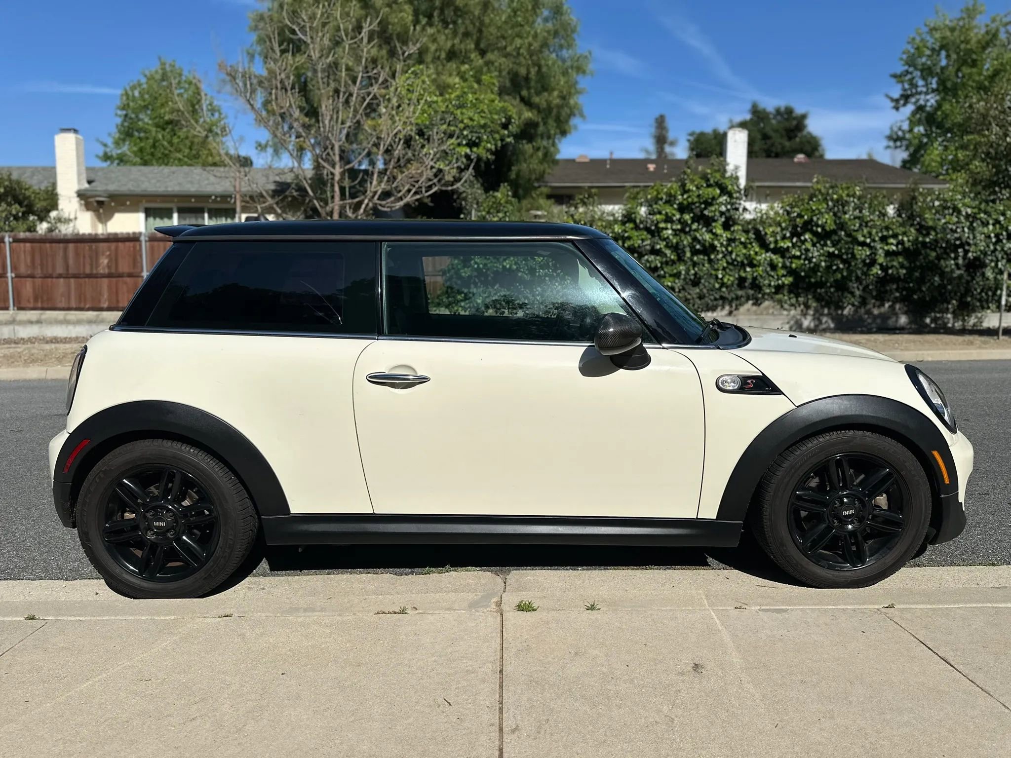 Used 2013 MINI Cooper S FWD image 8