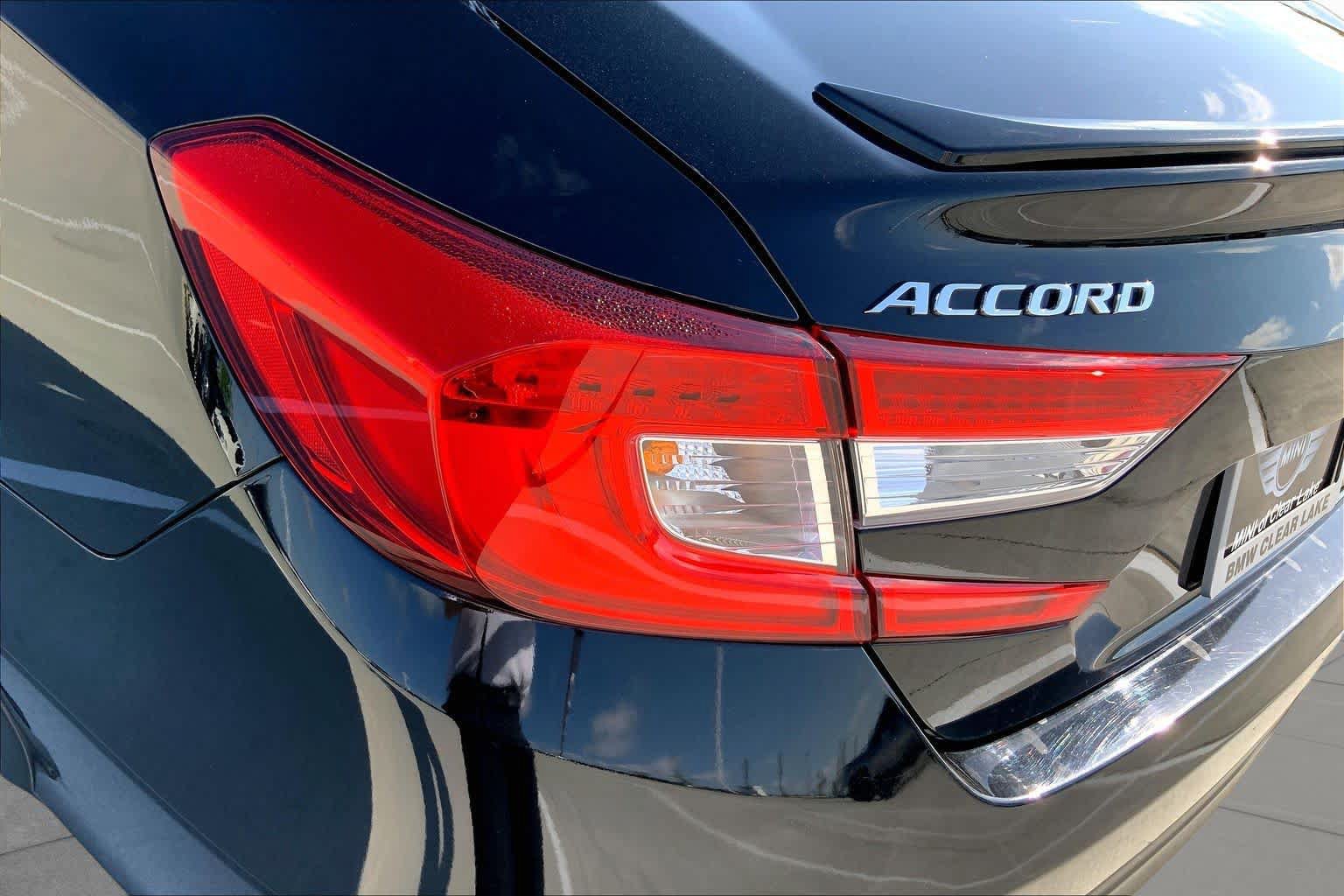 Used 2020 Honda Accord Sport image 28
