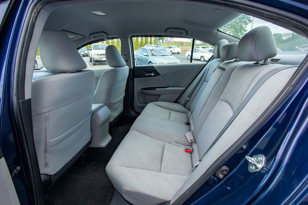 Used 2015 Honda Accord LX image 9