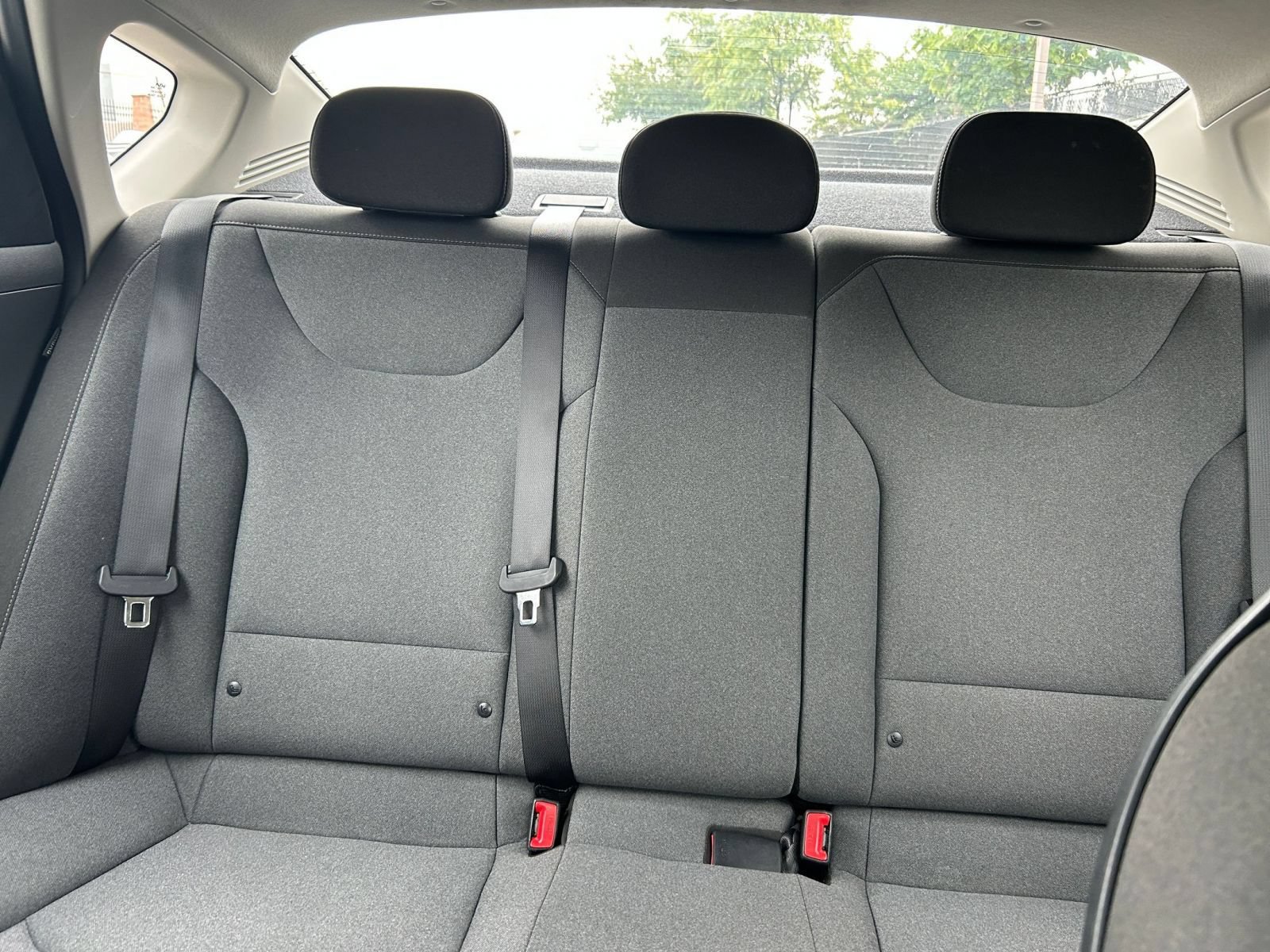 Used 2025 Kia K4 FWD image 32