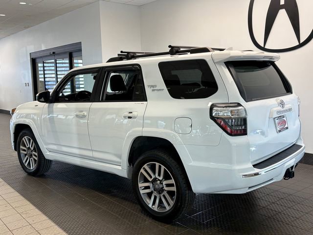 Used 2022 Toyota 4Runner TRD Sport AWD/4WD image 4