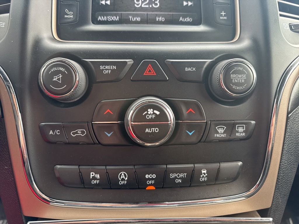 Used 2016 Jeep Grand Cherokee Laredo w/ Quick Order Package 23E AWD/4WD image 29