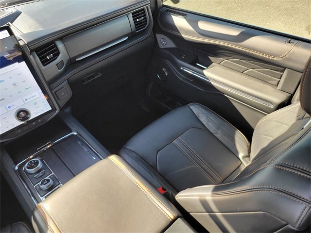 Certified 2024 Ford Expedition Max Platinum image 13