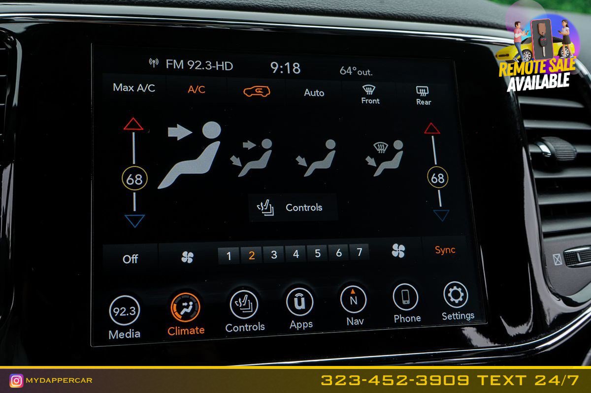 Used 2021 Jeep Grand Cherokee Laredo X AWD/4WD image 34