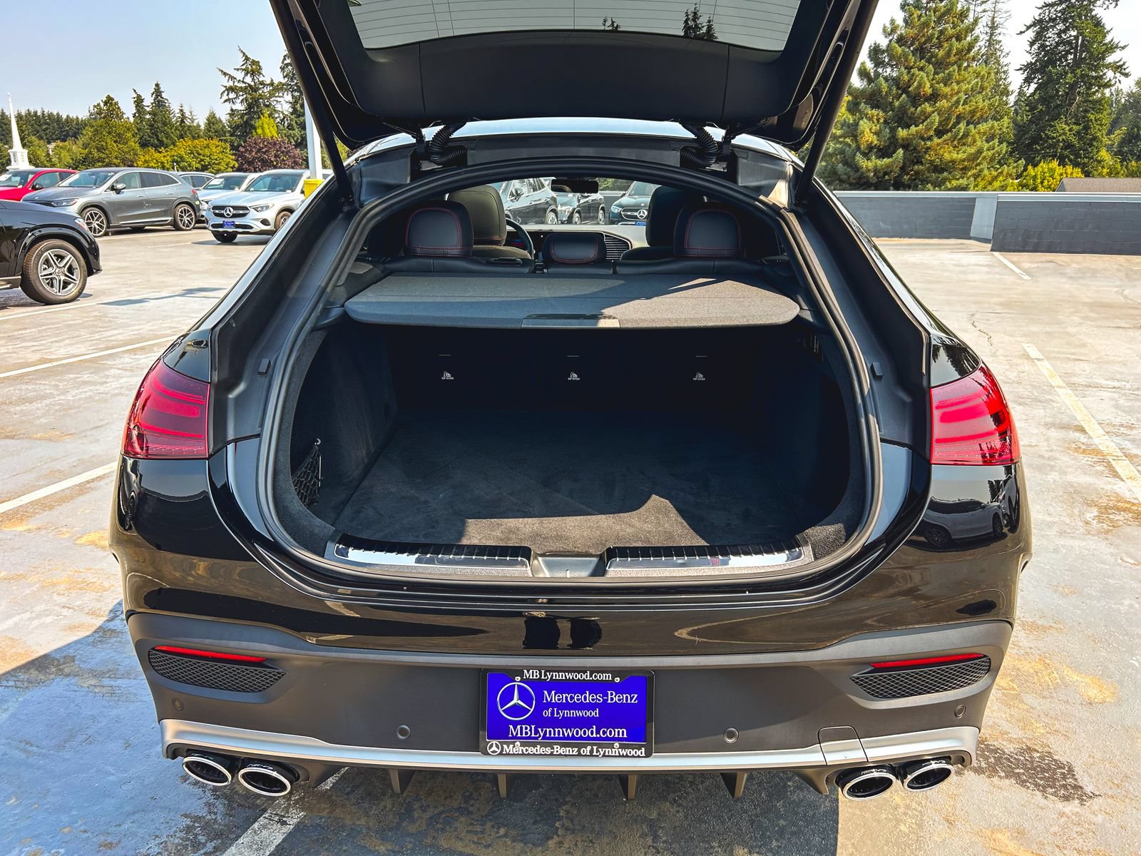 Used 2024 Mercedes-Benz GLE 53 AMG 4MATIC Coupe image 9