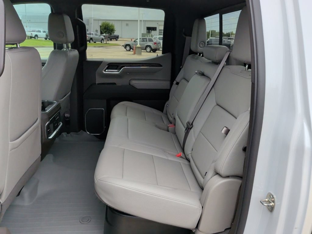 Used 2024 GMC Sierra 1500 SLT AWD/4WD image 36