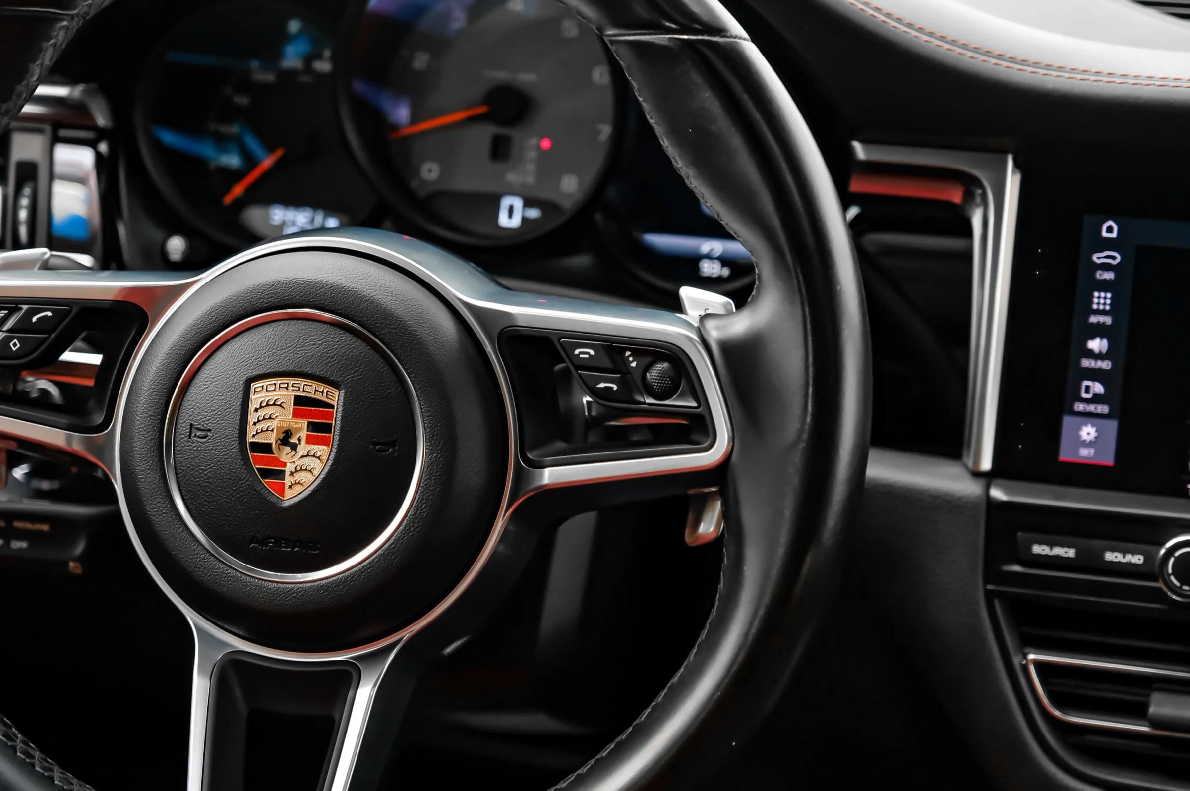 Used 2020 Porsche Macan S AWD/4WD image 16