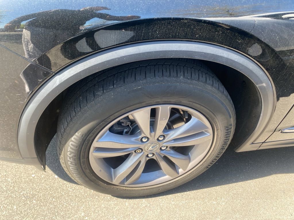 Used 2023 Acura MDX SH-AWD image 8