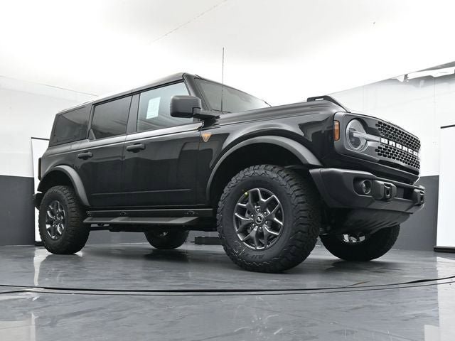 New 2025 Ford Bronco Badlands AWD/4WD image 24