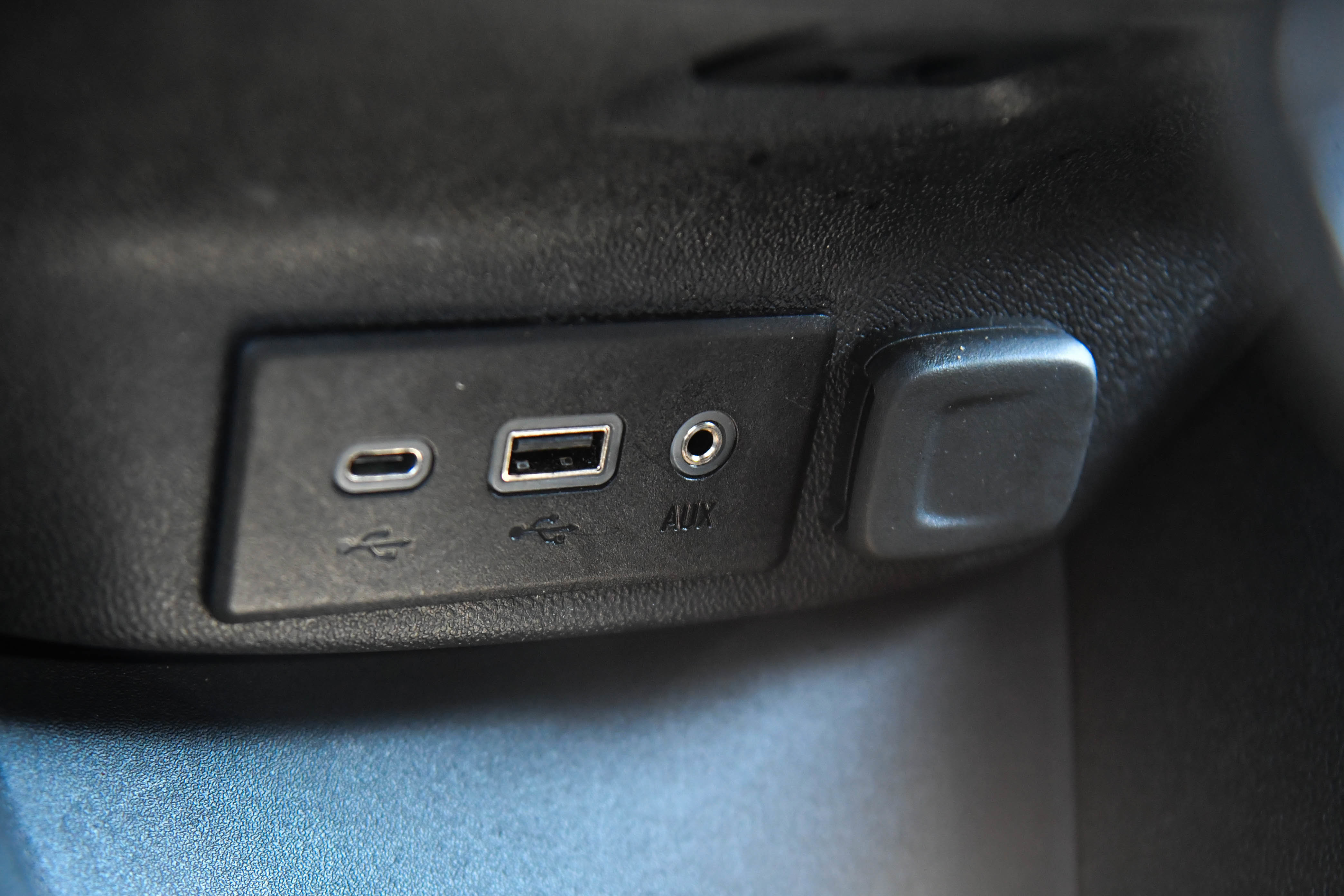 Used 2023 Chevrolet Malibu RS image 22