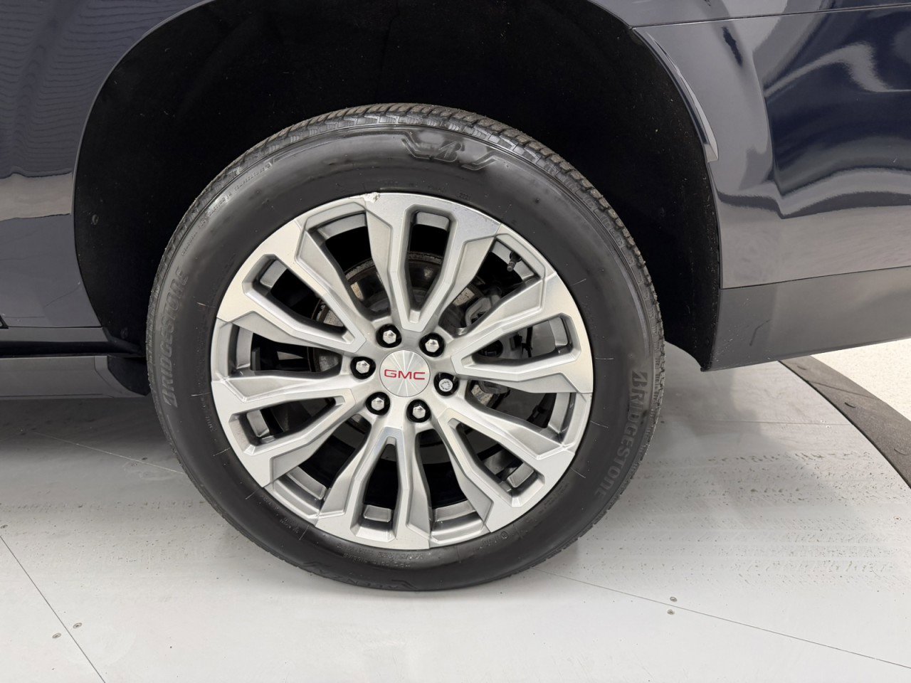 Used 2021 GMC Yukon XL Denali image 69