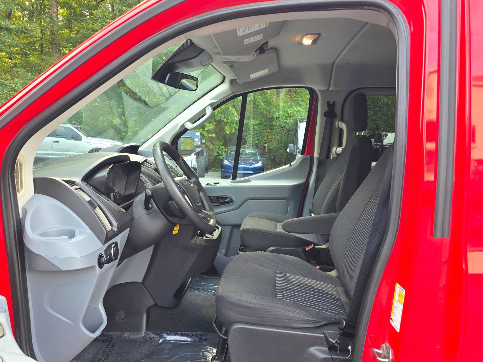 Used 2018 Ford Transit 350 XL RWD image 11