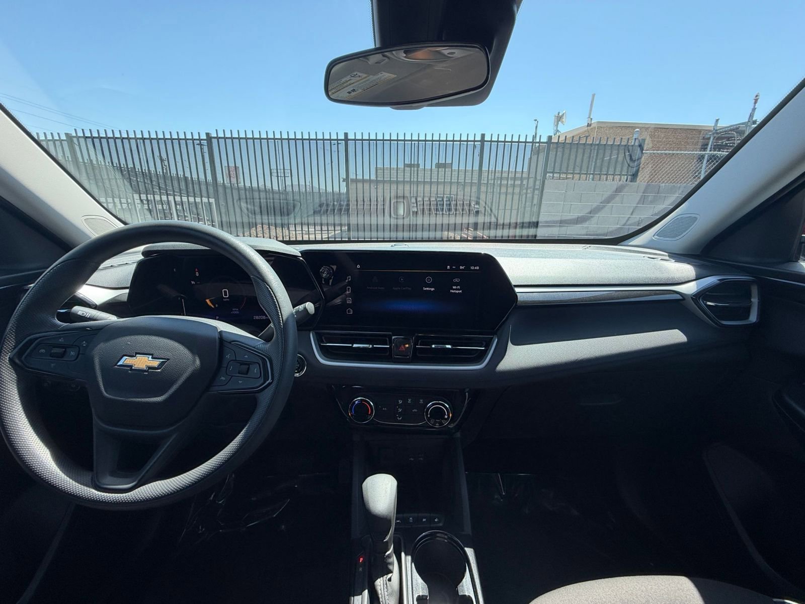 Used 2025 Chevrolet TrailBlazer LT FWD image 32