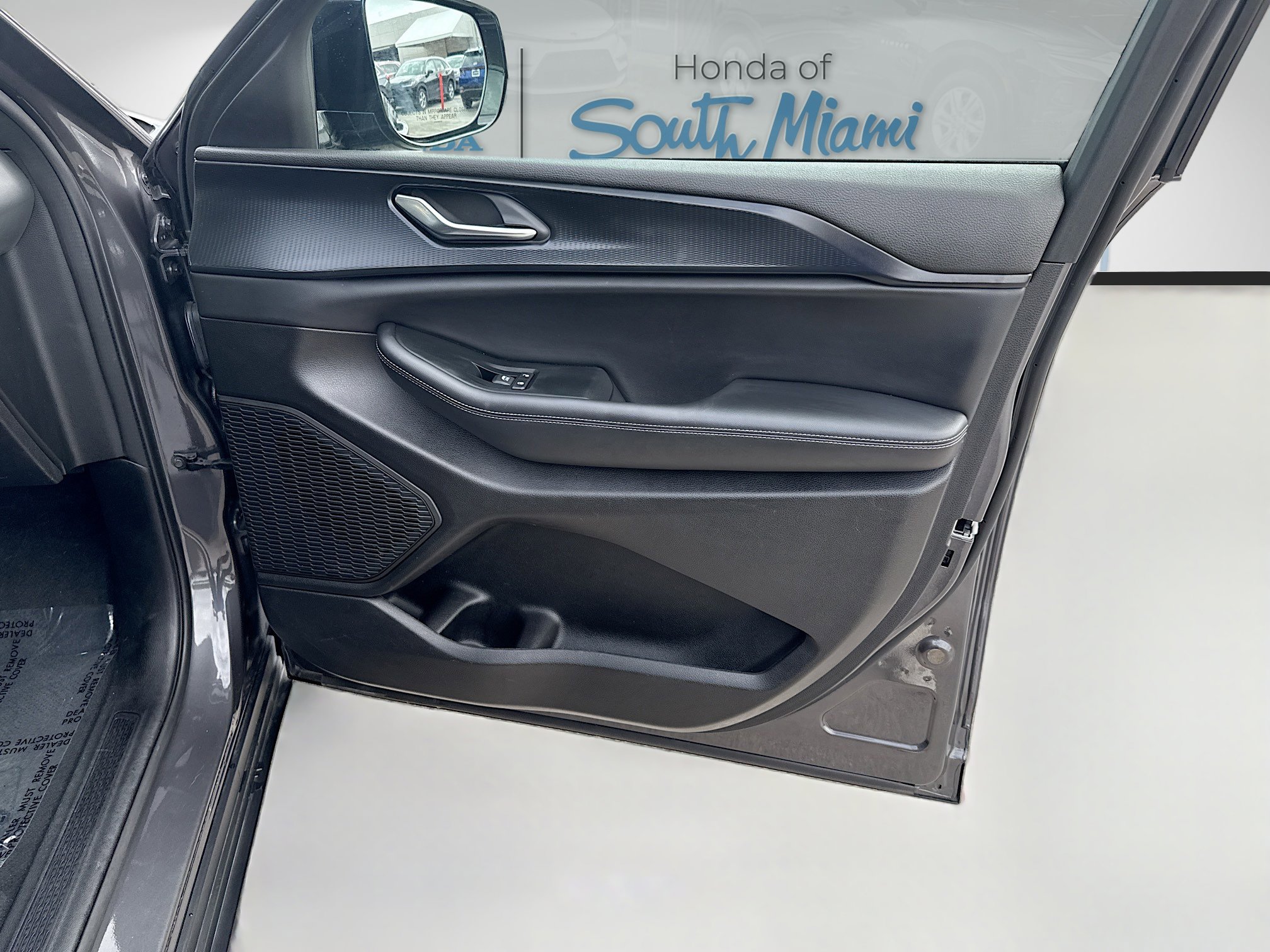 Used 2024 Jeep Grand Cherokee L Laredo image 33