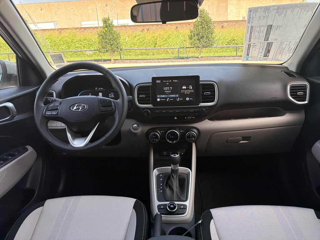 New 2026 Hyundai Venue SEL FWD image 16
