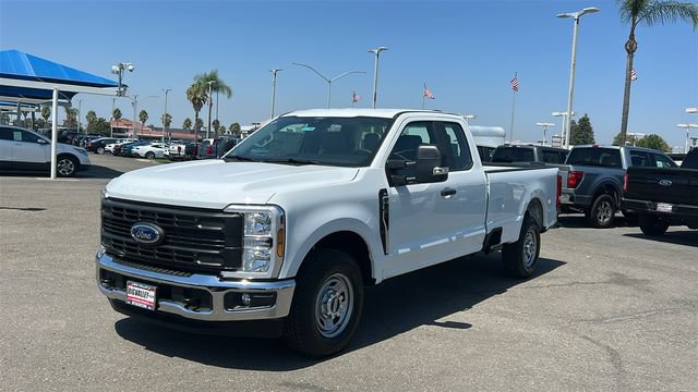 New 2026 Ford F250 XL w/ XL Chrome Package RWD image 8
