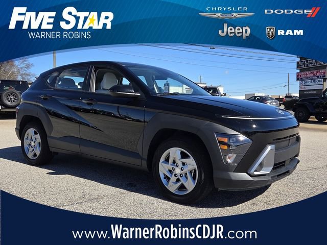 Used 2026 Hyundai Kona SE image 1
