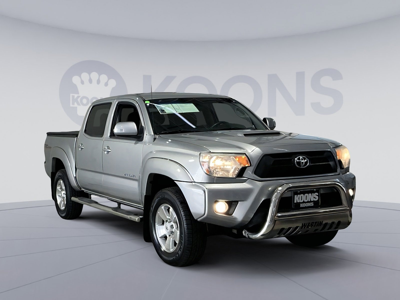 Used 2014 Toyota Tacoma PreRunner w/ TRD Sport Package image 18