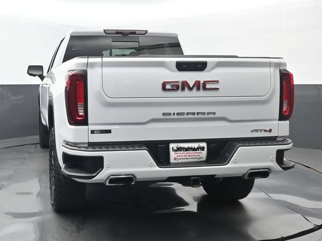 Used 2025 GMC Sierra 1500 AT4 w/ AT4 Premium Package AWD/4WD image 21
