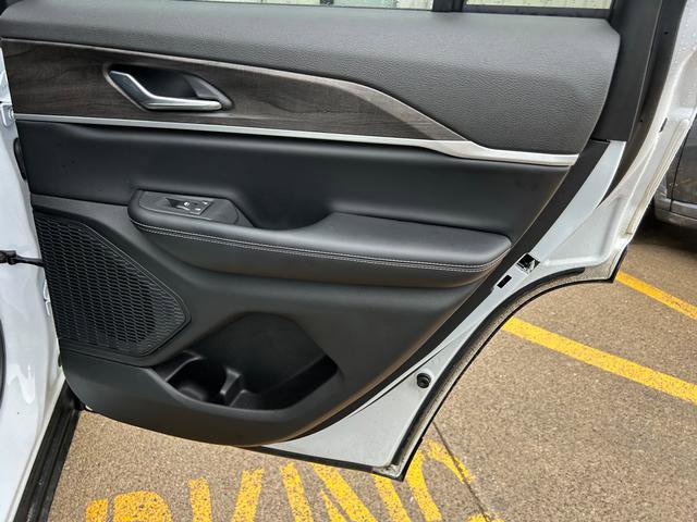 New 2025 Jeep Grand Cherokee Limited image 20