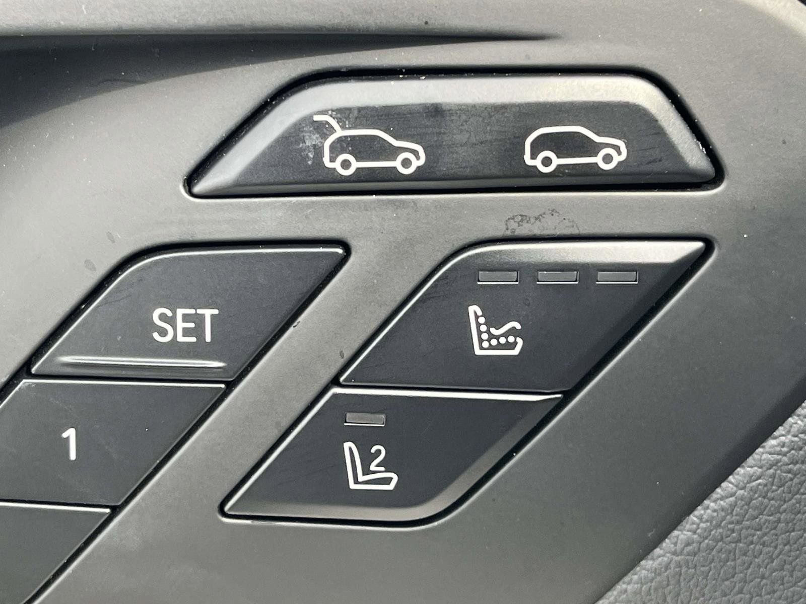 Used 2022 BMW X6 xDrive40i image 21