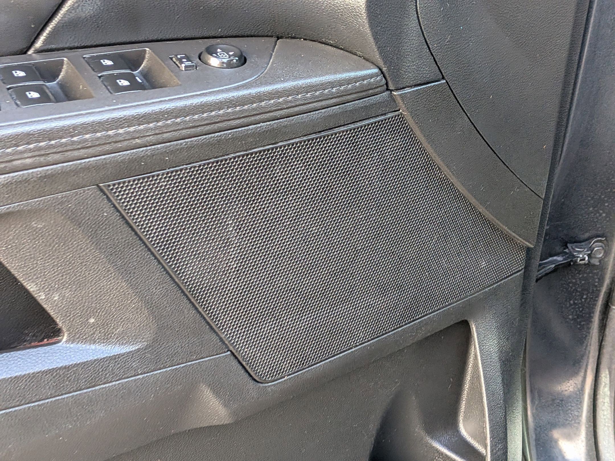 Used 2017 GMC Terrain SLE image 15