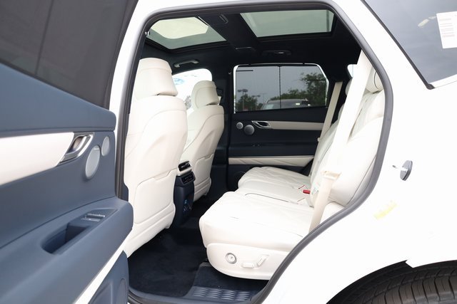 New 2025 Genesis GV80 3.5T Prestige image 25