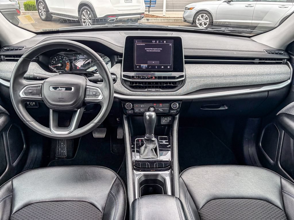 Used 2022 Jeep Compass Latitude FWD image 15