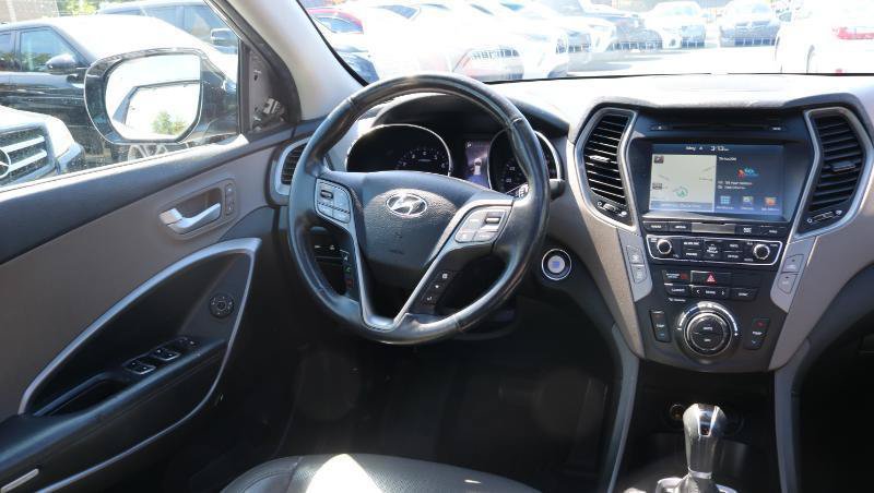 Used 2017 Hyundai Santa Fe Sport w/ 2.0T Ultimate Tech Package 05 FWD image 18