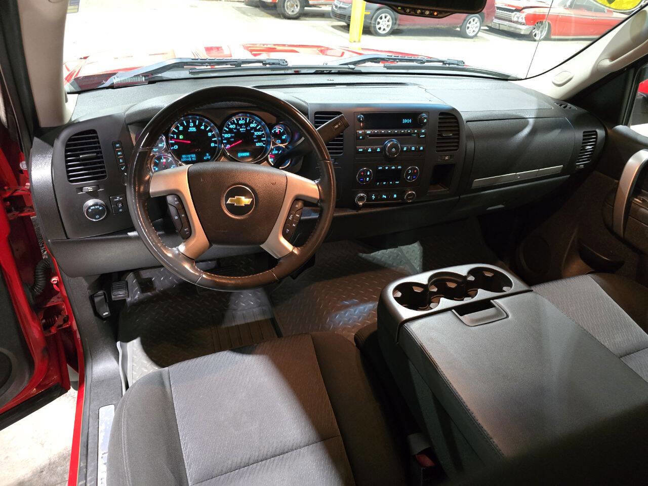 Used 2011 Chevrolet Silverado 1500 LT w/ All-Star Edition image 34
