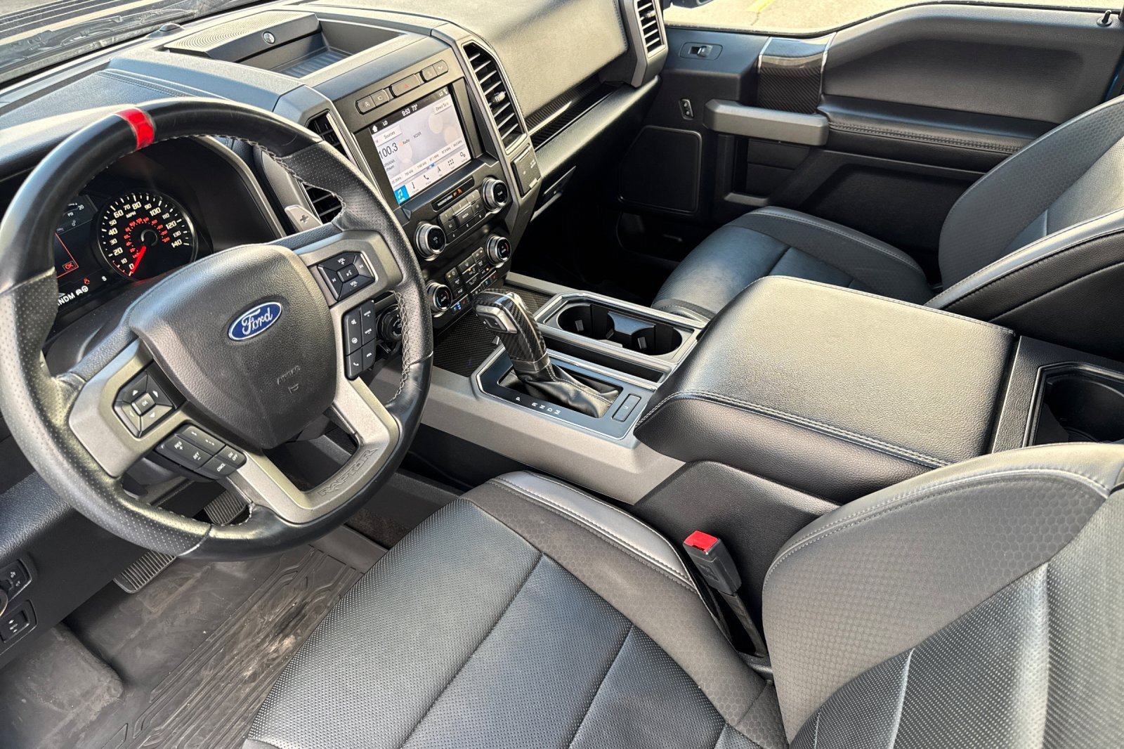 Used 2019 Ford F150 Raptor w/ Equipment Group 802A Luxury image 11