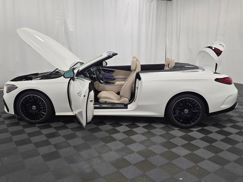 New 2026 Mercedes-Benz CLE 300 4MATIC Cabriolet image 12