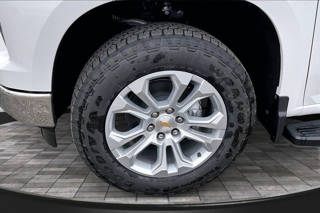 New 2026 Chevrolet Silverado 1500 LTZ w/ LTZ Premium Package image 13