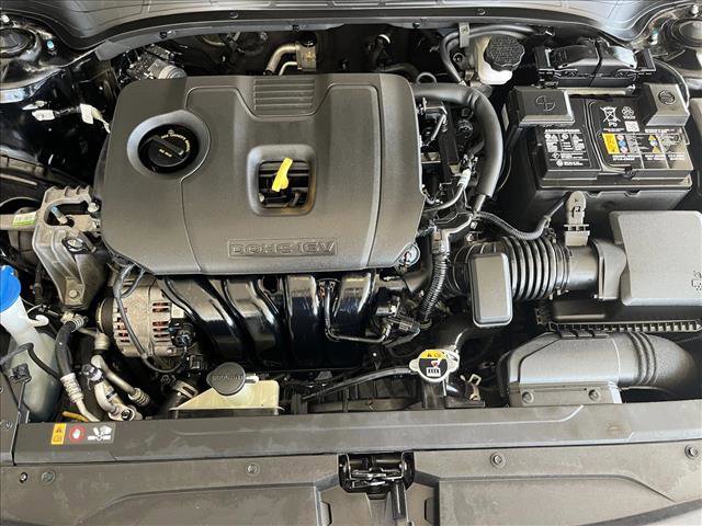 Used 2023 Kia Forte LXS image 15