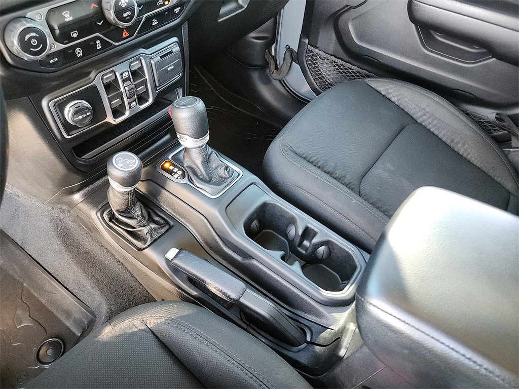 Used 2021 Jeep Gladiator Willys image 30