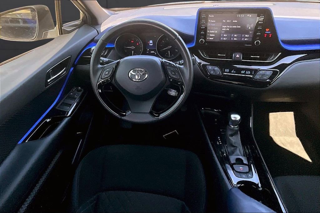 Used 2021 Toyota C-HR XLE image 5