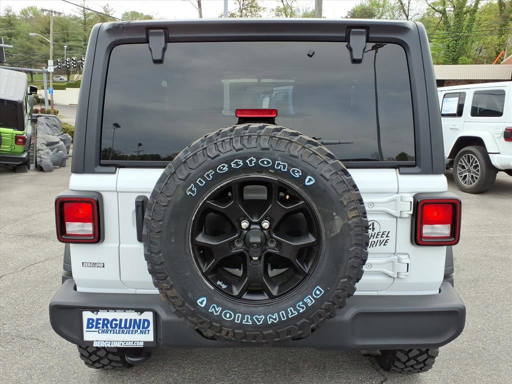 Used 2022 Jeep Wrangler Willys image 5