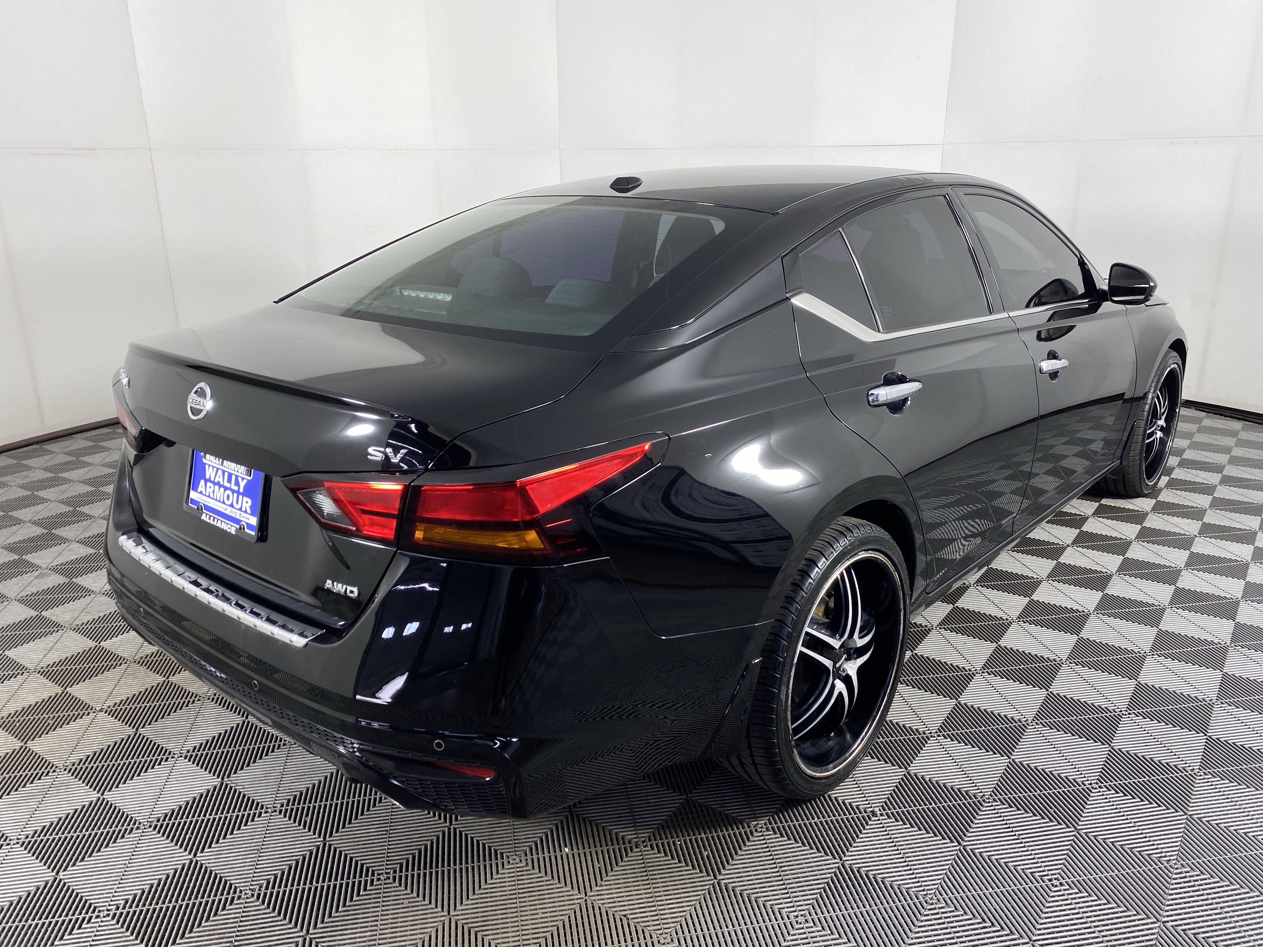 Used 2019 Nissan Altima 2.5 SV image 8