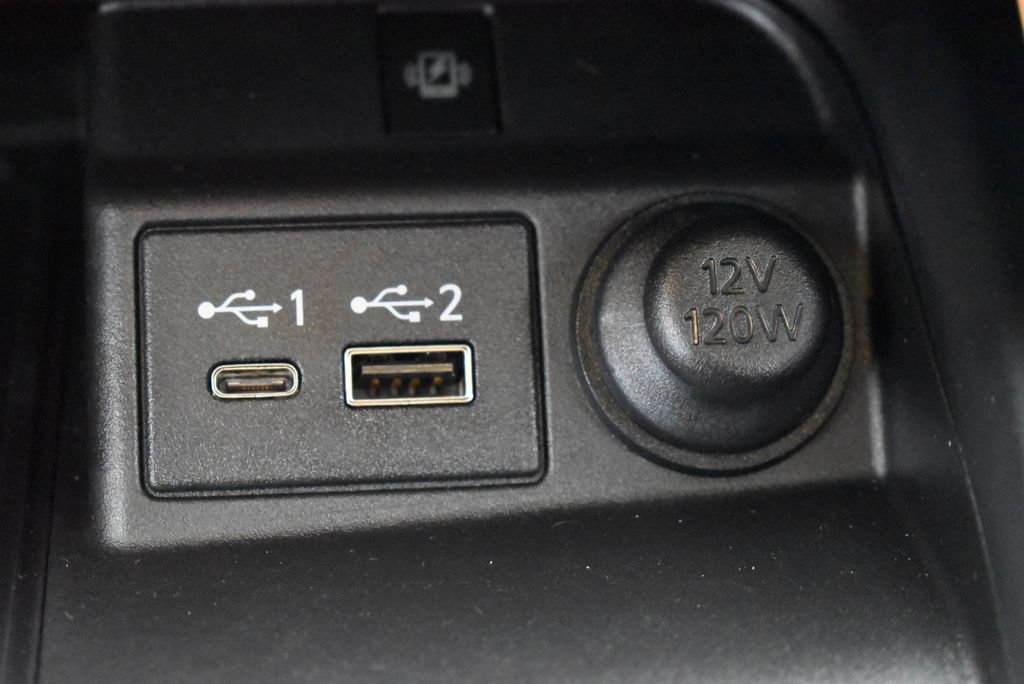 Used 2023 INFINITI QX50 Sensory w/ Accent Package AWD/4WD image 23