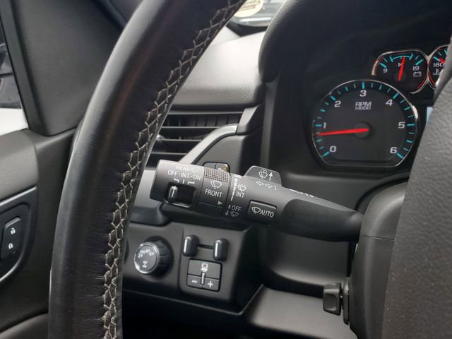 Used 2020 Chevrolet Suburban LT w/ Luxury Package AWD/4WD image 17