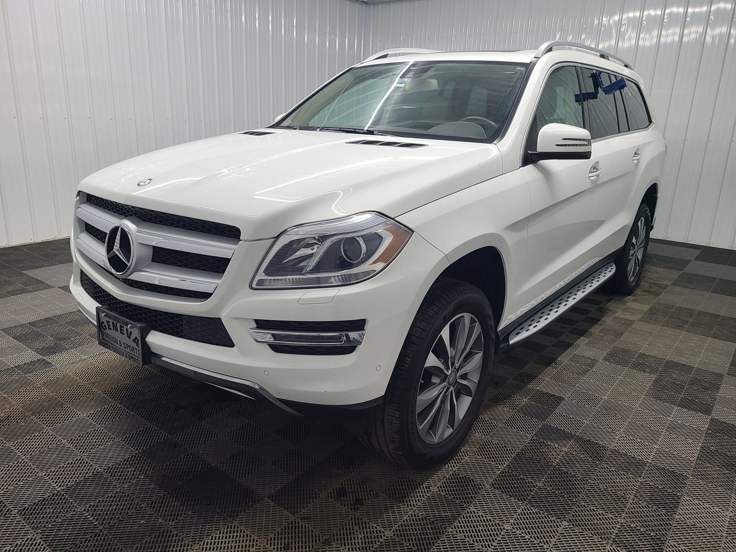 Used 2016 Mercedes-Benz GL 450 4MATIC image 7