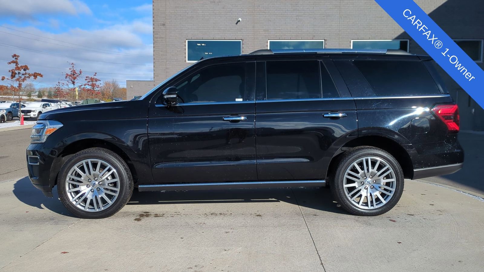 Certified 2023 Ford Expedition Limited image 2