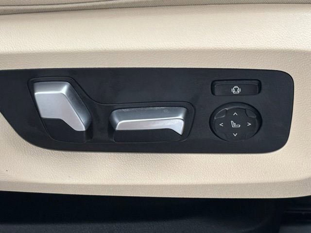 Used 2021 BMW X5 xDrive40i w/ Premium Package image 22