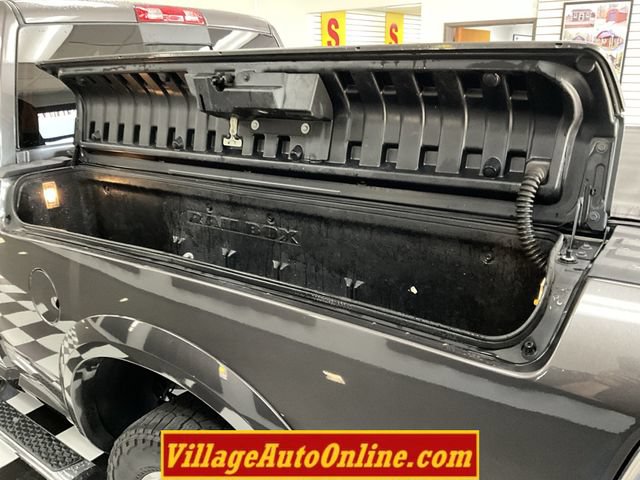 Used 2015 RAM 2500 Limited AWD/4WD image 32