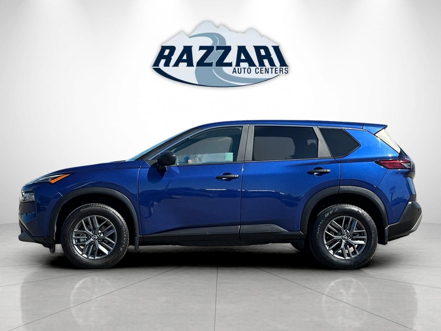 Used 2023 Nissan Rogue S FWD image 6