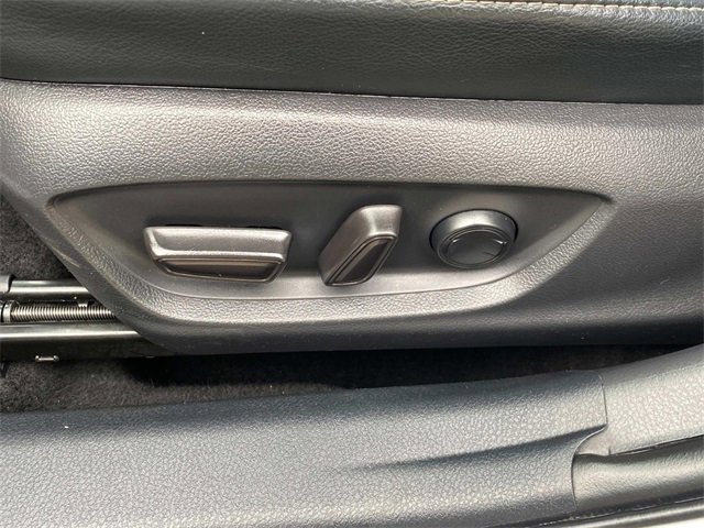 Used 2020 Toyota Camry XSE image 14