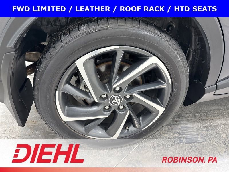 Used 2022 Toyota C-HR Limited image 8