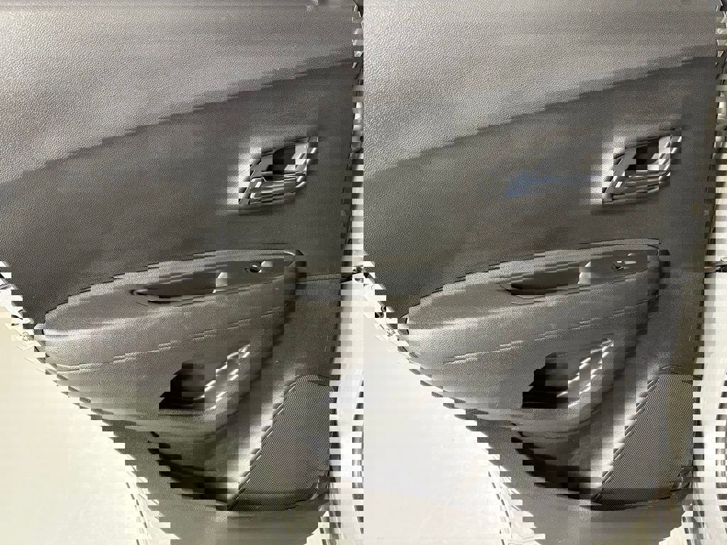 Used 2015 Chevrolet Trax LT w/ LT Plus Package image 29